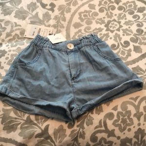 Little Girls Zara high waisted shorts